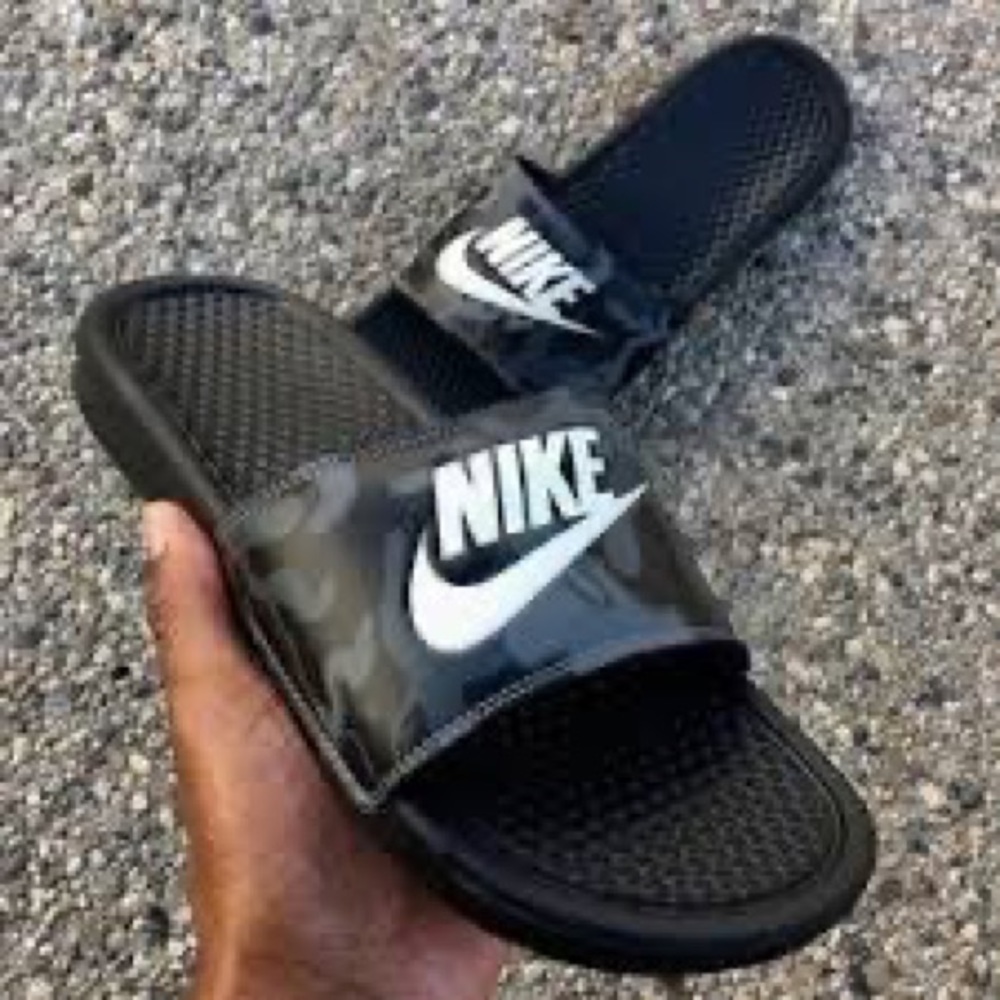 Nike slippers